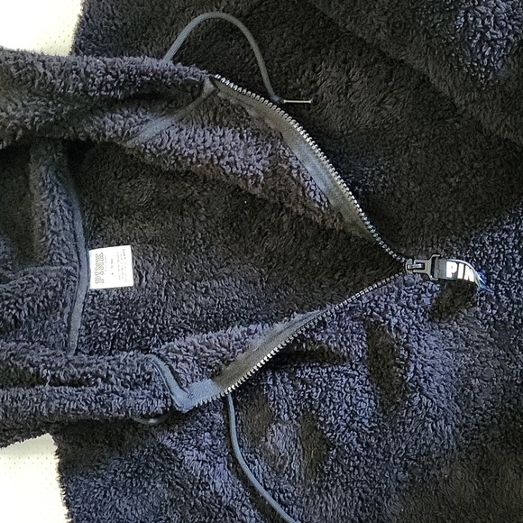 PINK VICTORIA'S SECRET FUZZY HOODIE SIZE M - Picture 6 of 13